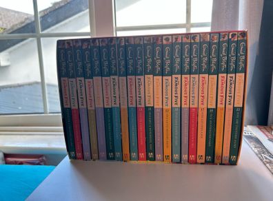 Enid Blyton - Famous Five - 21 books