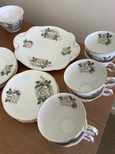 Royal Tara Fine Bone China Tea Set