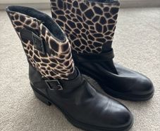 Brand New Hogan Casual Woman Boots, size 36