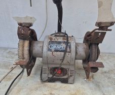 Draper 150mm Bench Grinder 370W Fully Working