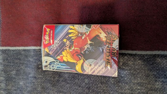 Pokemon Destined Rivals Half Booster Box
