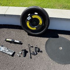 Audi spare wheel, kit, lock nut, cover