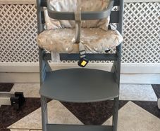 Safety First Wooden highchair
