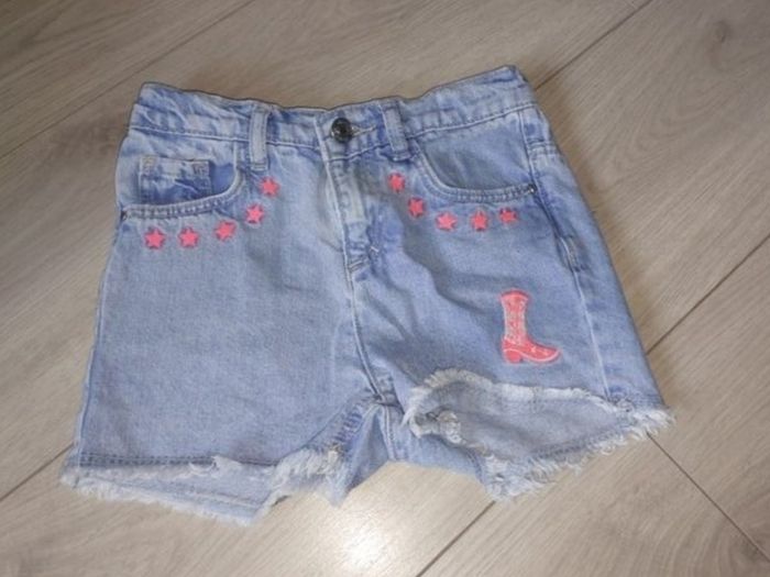Only 1 Euro Each Picture - Size - 5-6 Years - C.K, Adidas, Manchester United, Primark, Etc