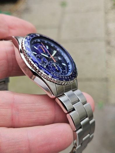 Watch Seiko Pilot Chronograph.