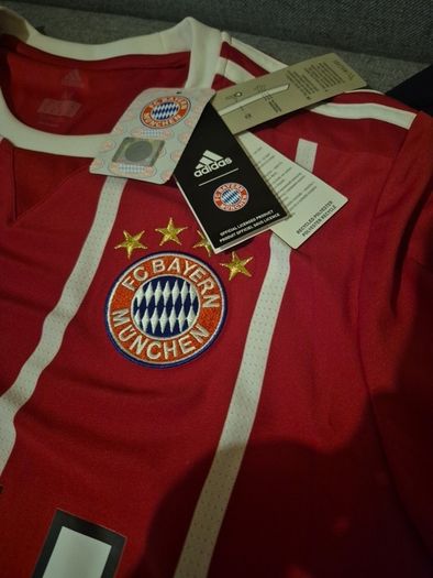 Bayern Munchen Jersey 2017-18 season Brand New