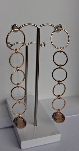 Elegant Gold Starburst Disc & Link Earrings
