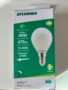 Light bulbs (x 6)