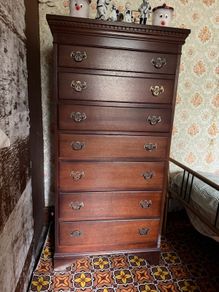 Chest drawers