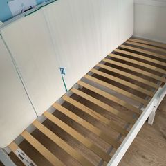 Extendable kids bed with extendable mattress IKEA