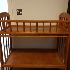 baby changing table