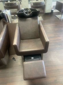 Hair salon wash basin
