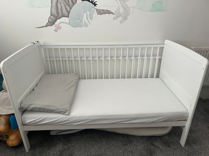 Crib