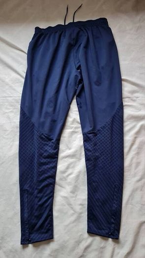 Nike psg slim fit bottoms Size medium size medium navy in excellent condition