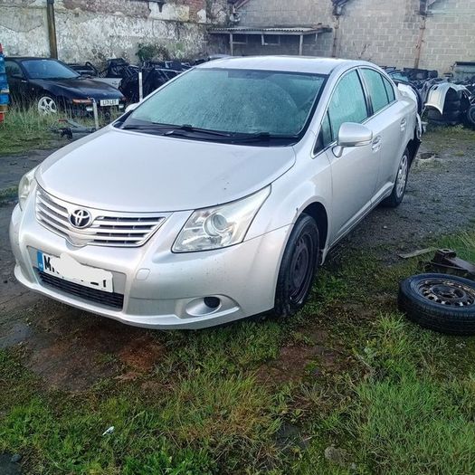 toyota avensis t270 2.0 d4d breaking