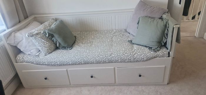 Ikea Hemnes Day Bed with Storage