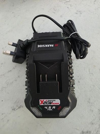 parkside 4.5A fast charger