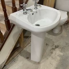 Sink Pedestal with taps