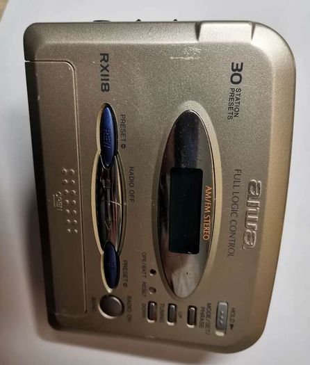 AIWA RX118 Cassette Walkman Player