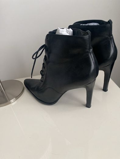 Ankle Boot Black Stillettir