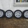 Genuine Volkswagen 16" Alloy Wheels & Continental ContiEcoContact Tyres (205/55/R16) Image 3