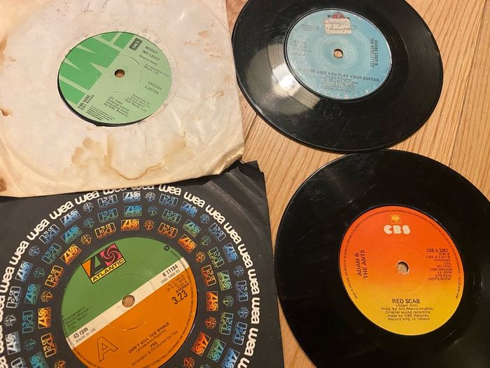 69 7" singles records vinyl