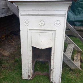 Cast iron fire place year 1939