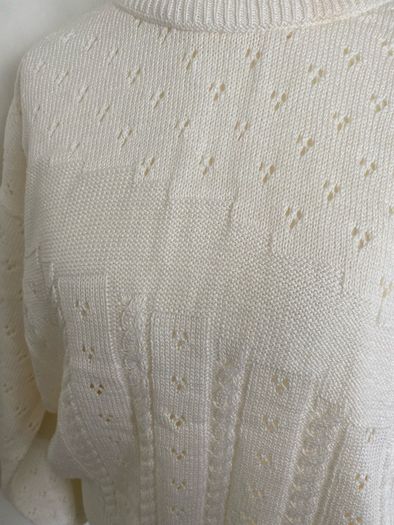 New Round Neck Jumper, size 14/16