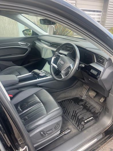Audi e-tron 2021