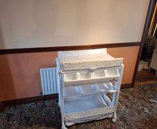 Smart Changer with Bath