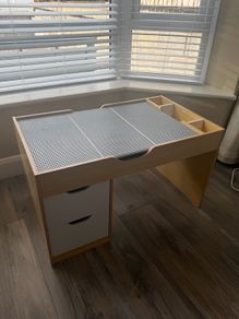 Lego Table with 8kg of lego