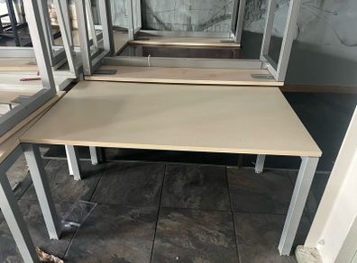 desks
