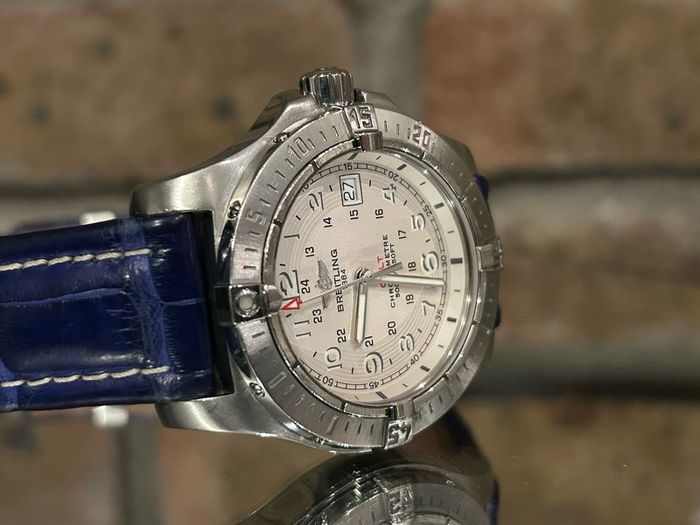 Breitling Colt - Mens Wristwatch