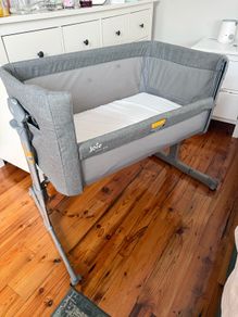 Joie Bedside Crib/Cot