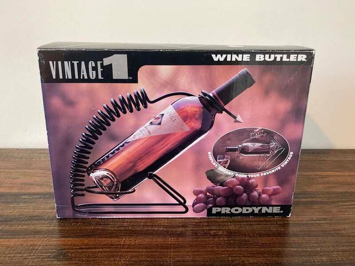 Vintage 1 Wine Butler | Wine Bottle Holder