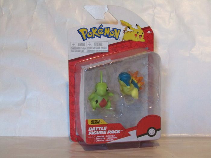 Pokemon Battle Figure Pack Larvitar And Cyndaquil 2 Pack Battle Figure Set Brand New Sealed