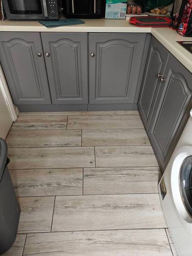 Painted Solid Wood Kitchen and Utility