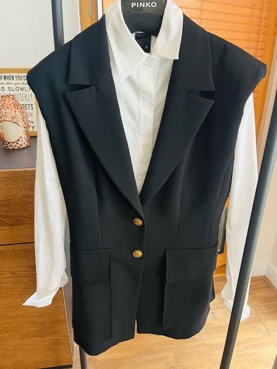 Pinko black fitted waistcoat