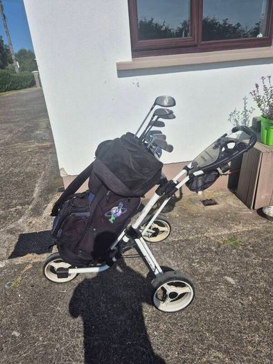 Golf Set & 3 Wheel Trolley
