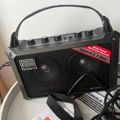 Roland keyboard amplifier