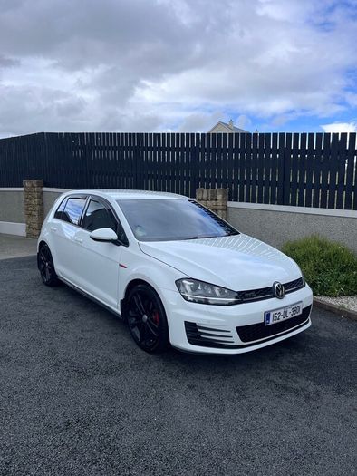Volkswagen Golf GTD (low KMS)