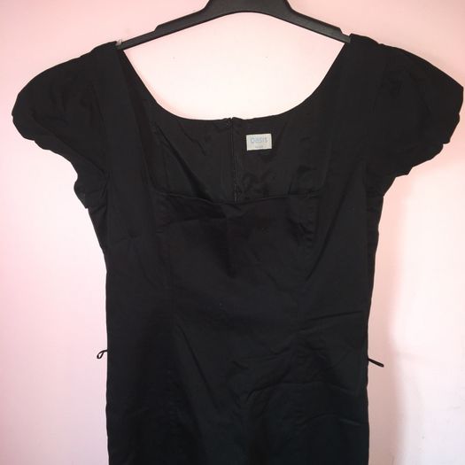 Size 14 Oasis Black fitted dress with loops for belt