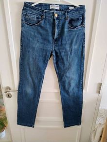 Lambretta unisex jeans 32 waist and 30 leg with FREE STANDARD POSTAGE INCLUDED