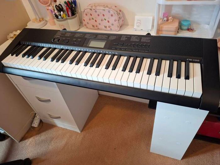 Casio CTK 1150 Electronic Keyboard  Excellent Condition