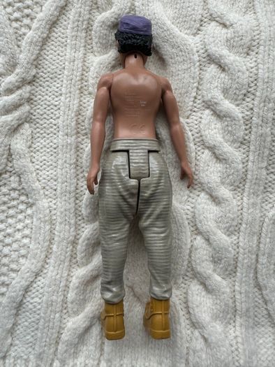 Hasbro Disney Aladdin Figure Doll 2018 Live Action Movie approx 11.5" Used PLease look at the pictures