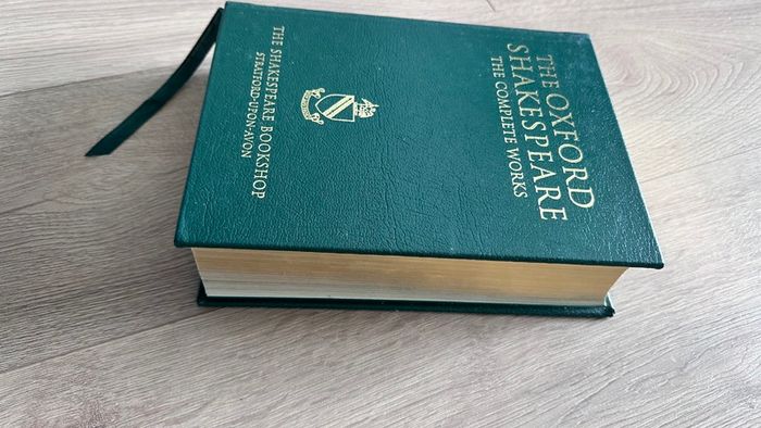 The Oxford Shakespeare Complete Works