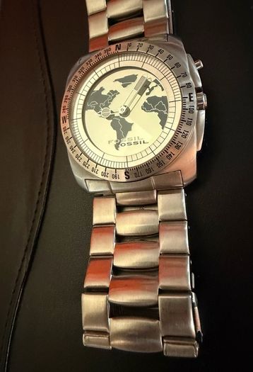 Fossil watch