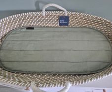 Baby elegance changing basket