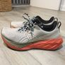 Asics novablast 4 size uk 9,5 ( eu 44,5) Image 2