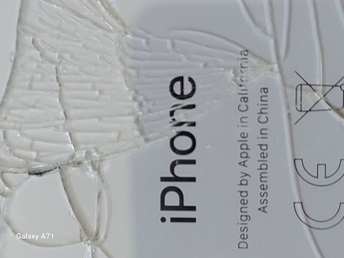 6 Mobile Phones for parts or repair, not powering on